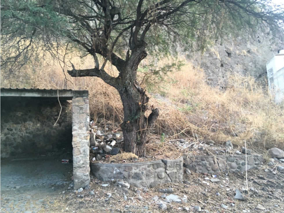 TERRENO EN VENTA CON VISTA AL LAGO TEQUES "J&J" - 2
