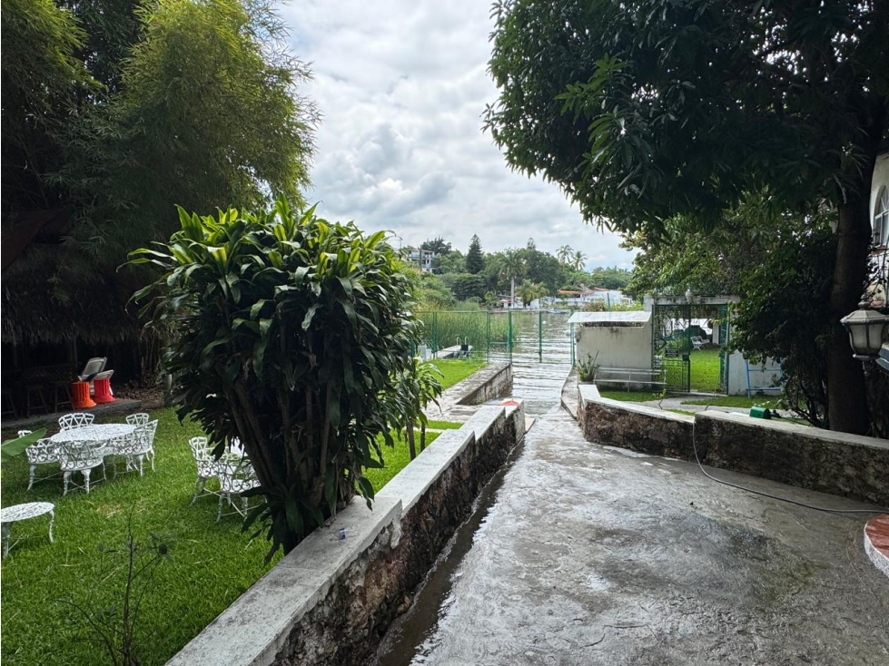 TEQUES VILLAS EN VENTA A ORILLA DEL LAGO "THEL" - 1
