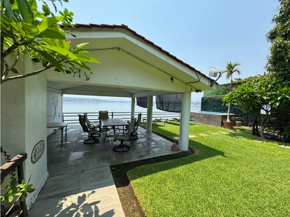 CASA EN VENTA A ORILLA DEL LAGO "FP" - 6