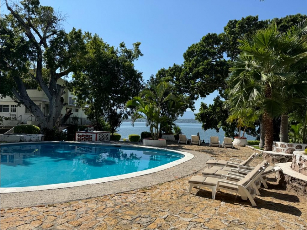 TEQUES CASA EN CONDOMINIO EN VENTA A ORILLA DEL LAGO "LILY" — foto 2