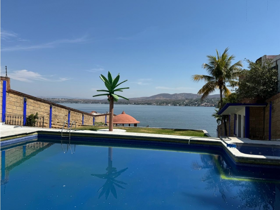 TEQUES CASA EN VENTA A ORILLA DEL LAGO "B." — foto 2
