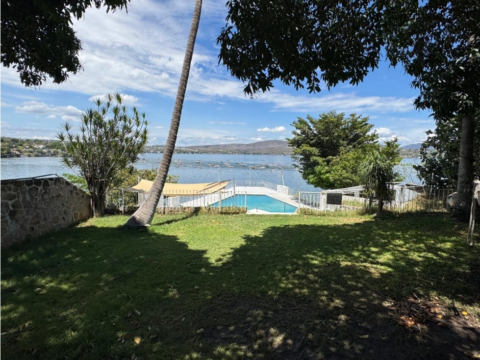 TEQUES CASA EN VENTA A ORILLA DEL LAGO "SCH." - 1