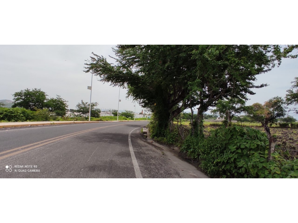 MACROLOTE EN VENTA CON VISTA AL LAGO TEQUES "50,000" - 4