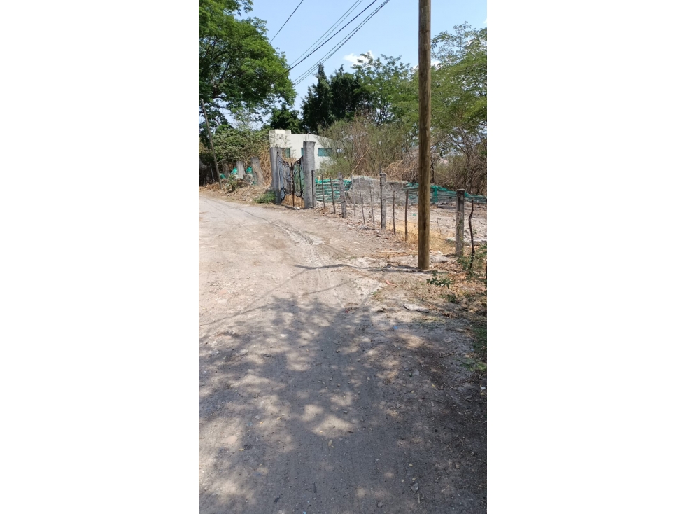 2 TERRENOS EN VENTA CON VISTA AL LAGO TEQUES "MANI" - 2