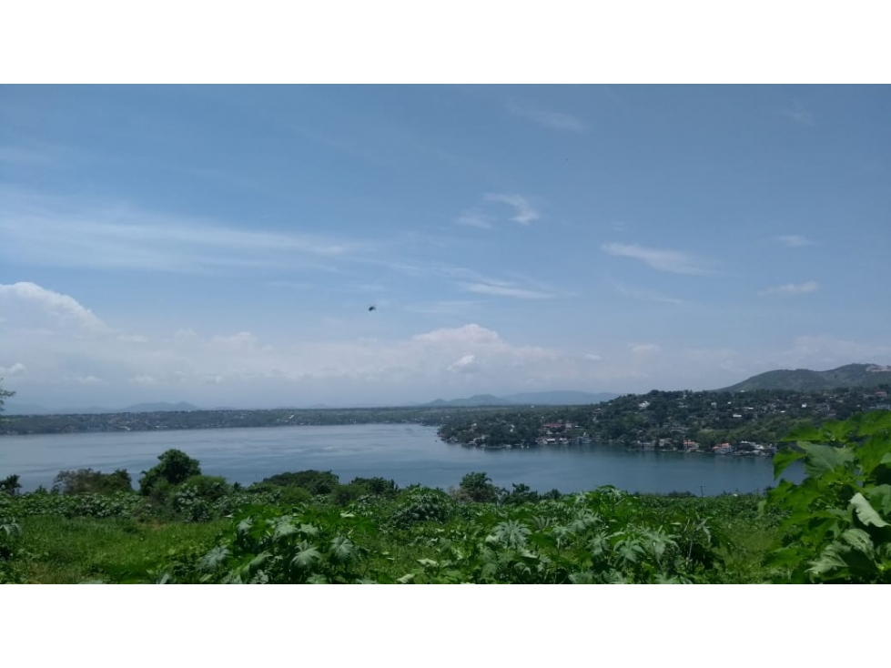 TERRENO EN VENTA CON VISTA AL LAGO TEQUES "254.47" - 1