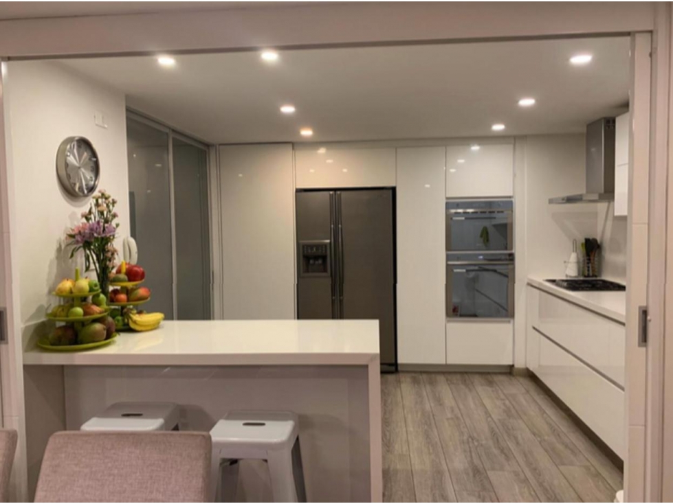 Hermoso Apto REMODELADO en La Cabrera — foto 4