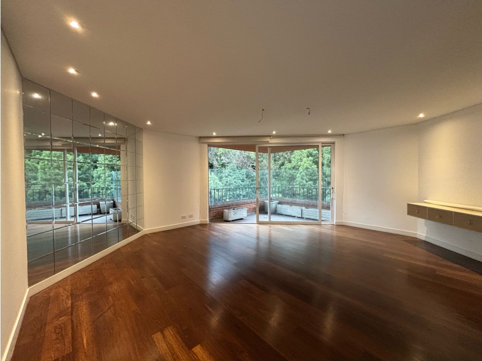 Apartamento Altos del Retiro Rosales — foto 2