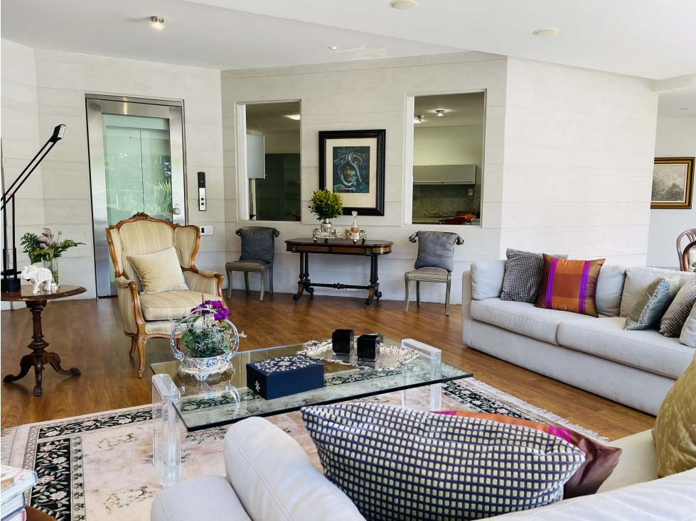 VENTA APTO RODEADO DE TERRAZAS ROSALES BOGOTÁ