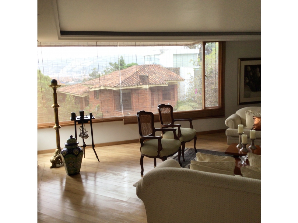 Vendo linda casa de 300 M2 en cerros de Suba — foto 2