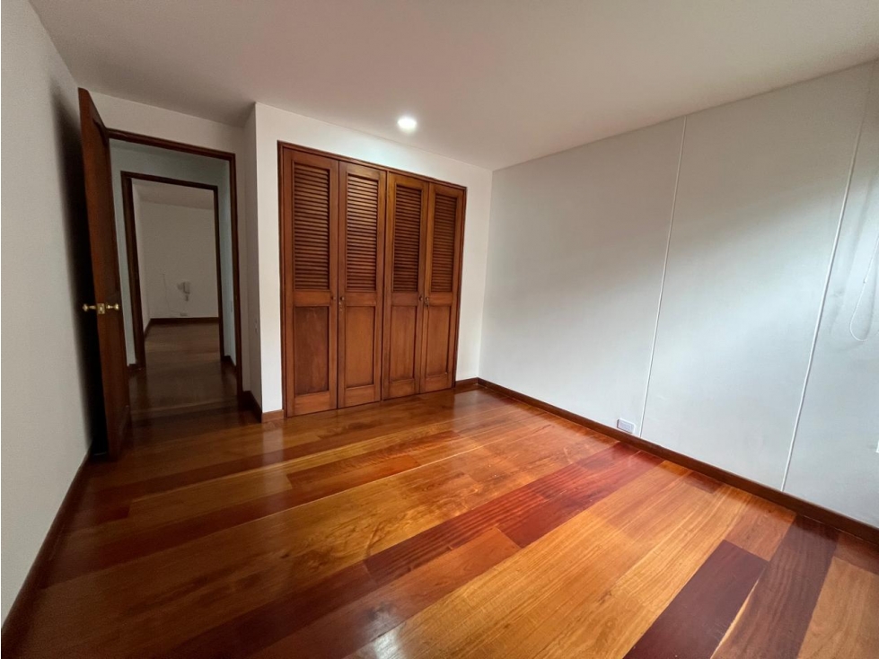 VENTA APTO SANTA PAULA — foto 5