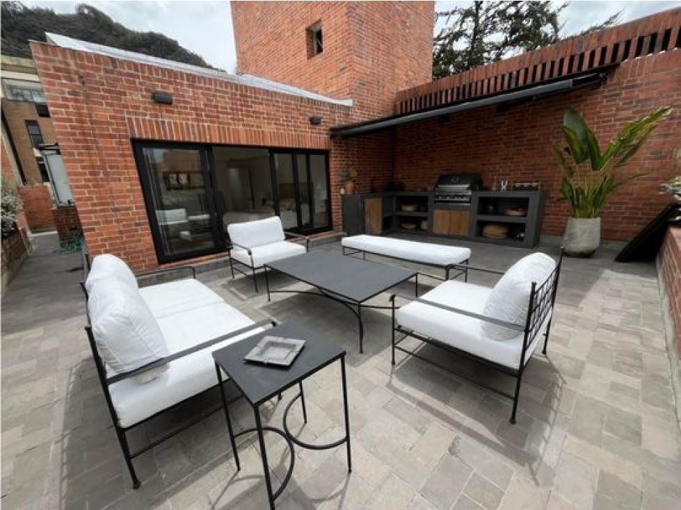VENTA Apto Rosales Remodelado Con Terraza