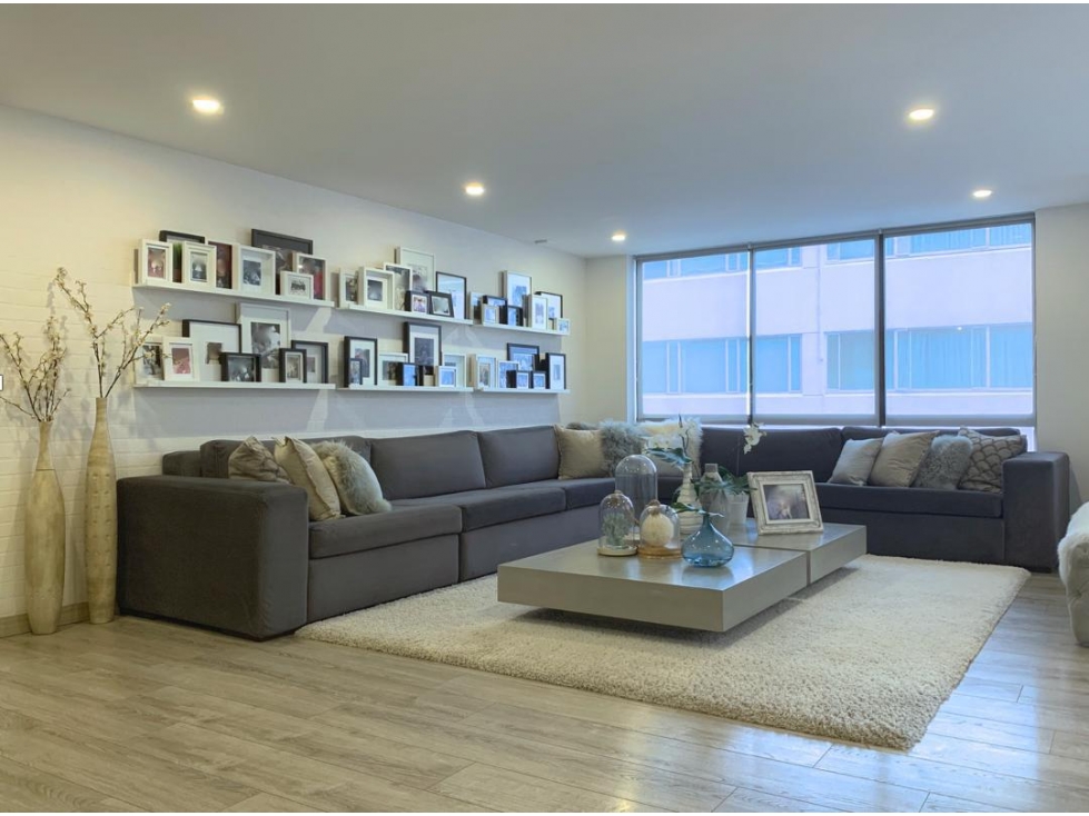 Hermoso Apto REMODELADO en La Cabrera