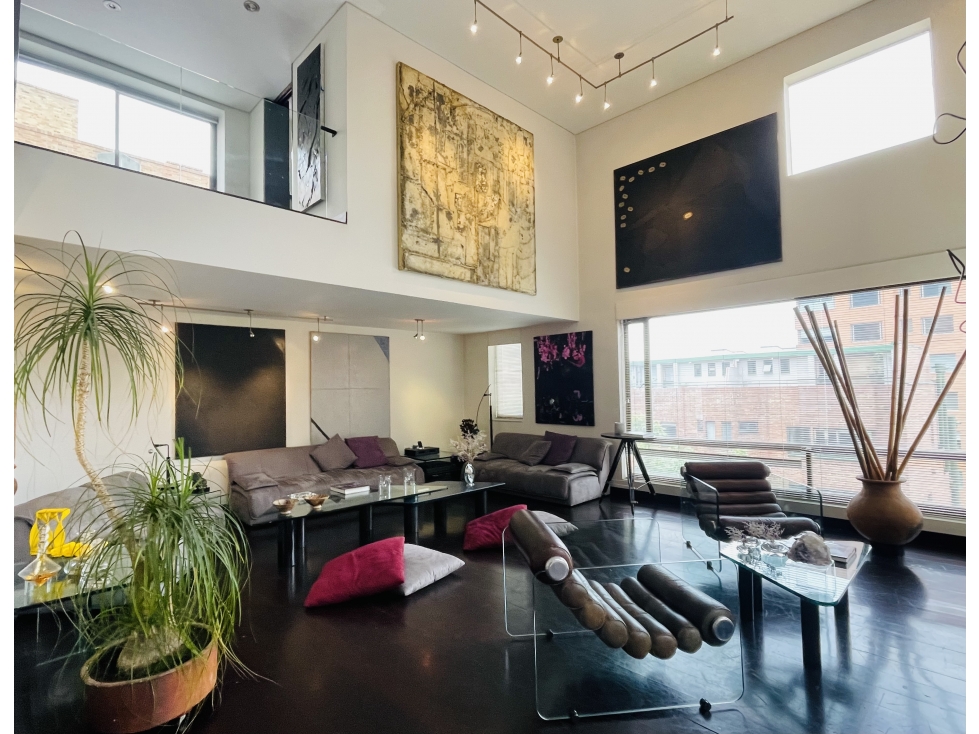VENTA PENTHOUSE DUPLEX ROSALES BAJO BOGOTÁ — foto 2
