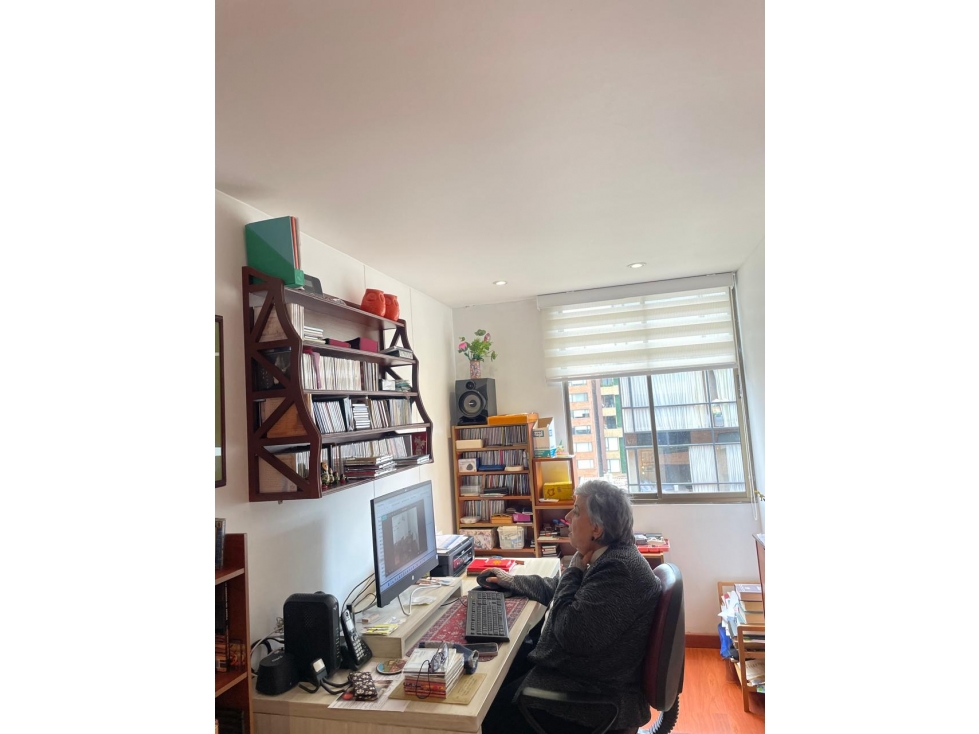 Terceria arriendo Virrey 2 alcobas,2 baños,2,gjes balcón — foto 4