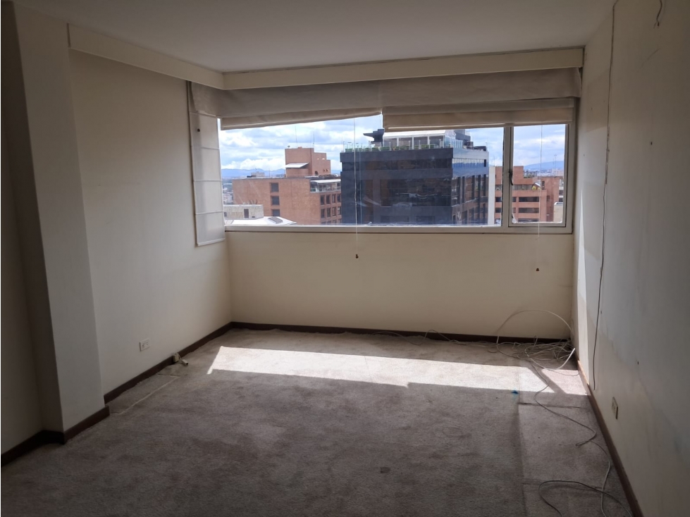 vendo apartamento Torres del Castillo para remodelar, linda vista! — foto 6