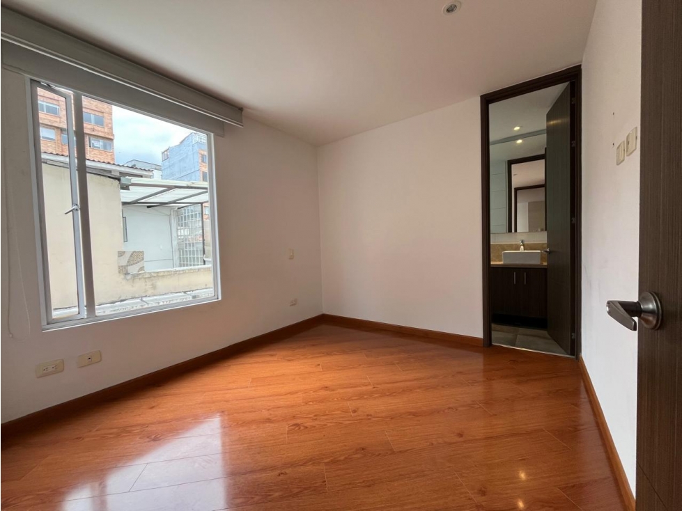 VENTA APTO CHAPINERO — foto 6