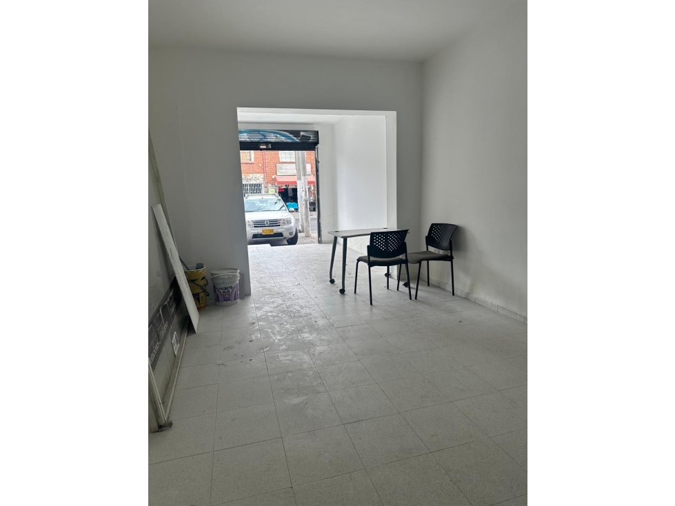 LOCAL COMERCIAL EN ARRIENDO EN SAN LUIS - GALERIAS - 5