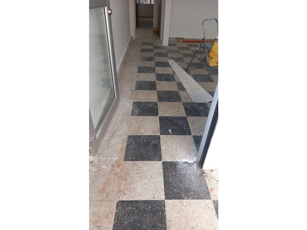 LOCAL EN ARRIENDO EN MORATO — foto 2