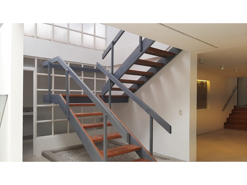 CASA EN ARRIENDO LA CASTELLANA PARA OFICINAS — foto 4