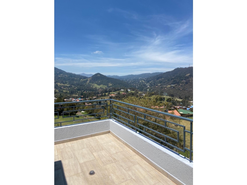 CASA EN ARRIENDO LA CALERA — foto 5