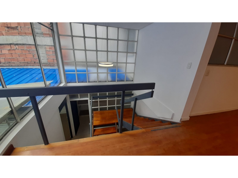 CASA EN ARRIENDO LA CASTELLANA PARA OFICINAS — foto 5