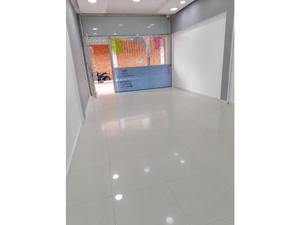 LOCAL EN ARRIENDO EN SANTA BARBARA — foto 6