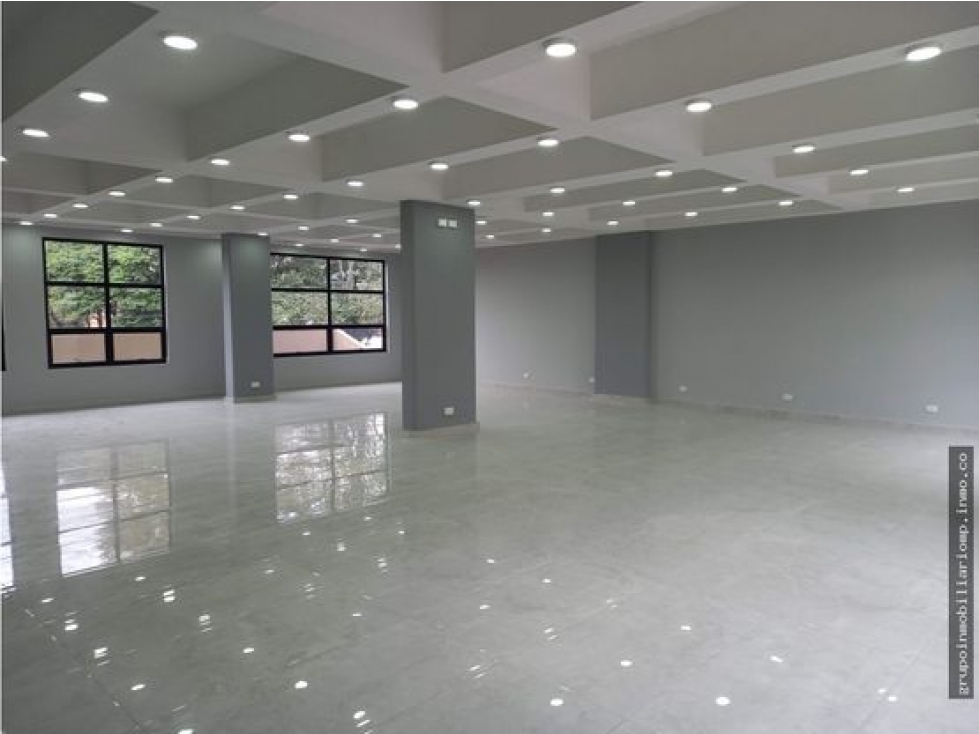 EDIFICIO COMERCIAL EN VENTA O ARRIENDO EN NIZA