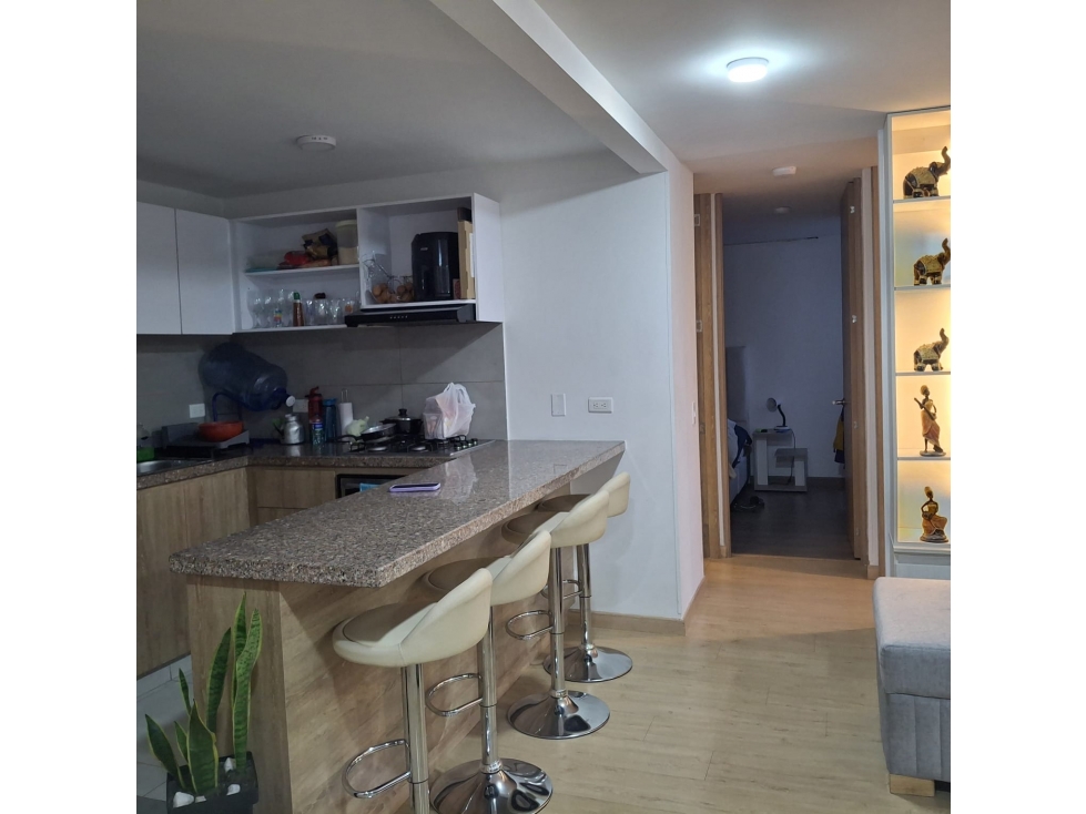 APARTAMENTO EN VENTA EN CIPRES DE LA FLORIDA - ENGATIVA — foto 5