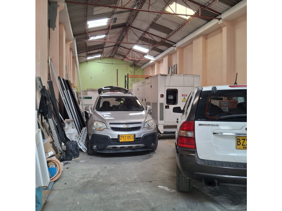 BODEGA EN ARRIENDO EN EL CENTRO — foto 3