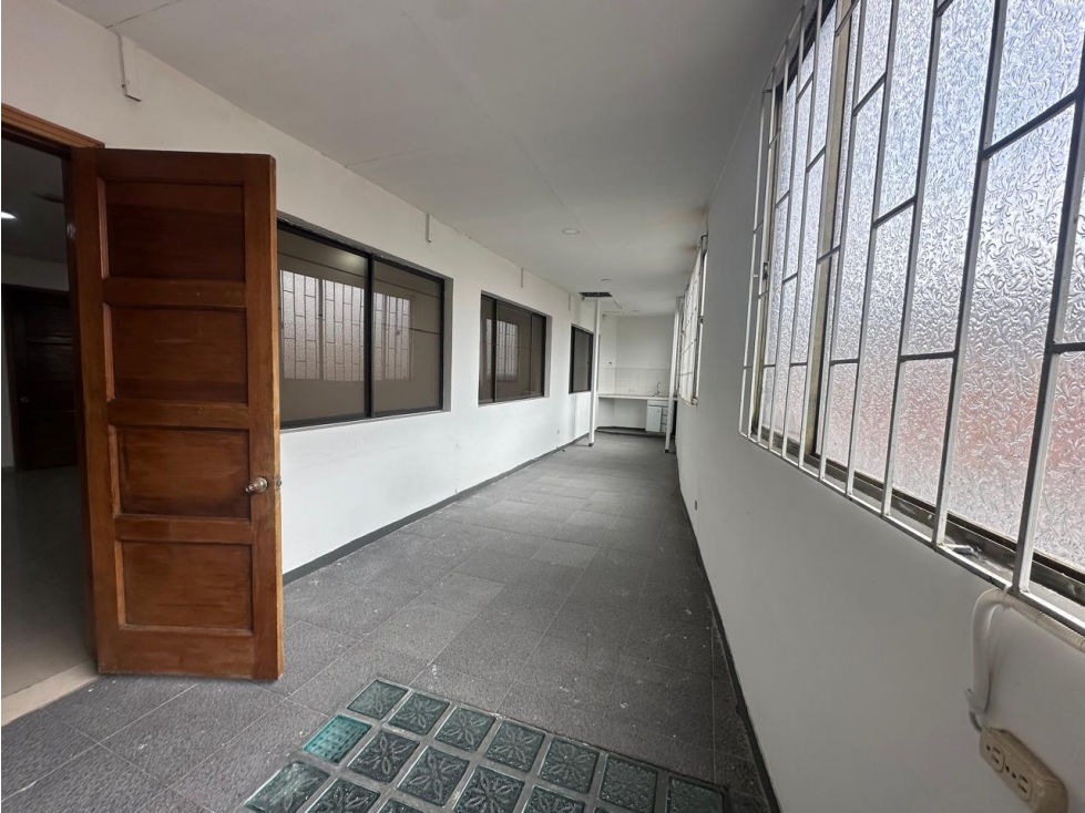 OFICINA EN ARRIENDO EN SAN LUIS - GALERIAS — foto 4