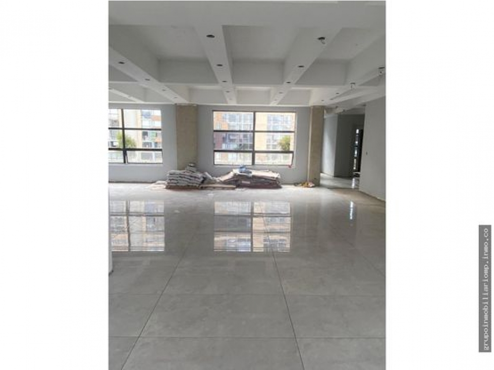 EDIFICIO COMERCIAL EN VENTA O ARRIENDO EN NIZA — foto 6