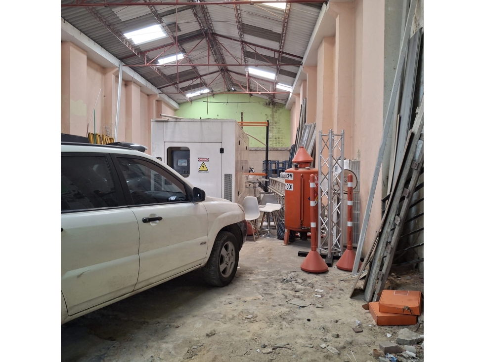 BODEGA EN ARRIENDO EN EL CENTRO — foto 5