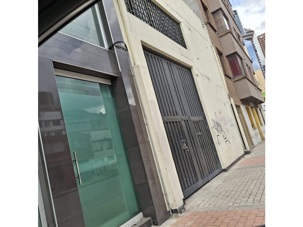 BODEGA EN ARRIENDO EN EL CENTRO