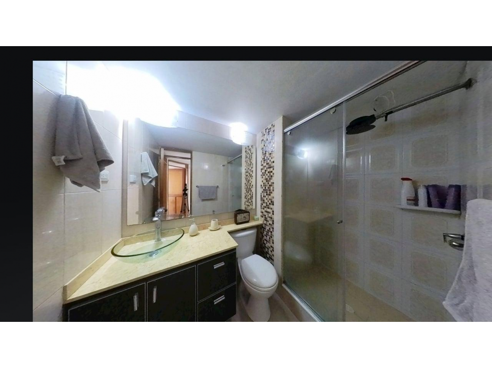 Tingua Azul - Apartamento en Venta en El Dorado, Engativá — foto 2