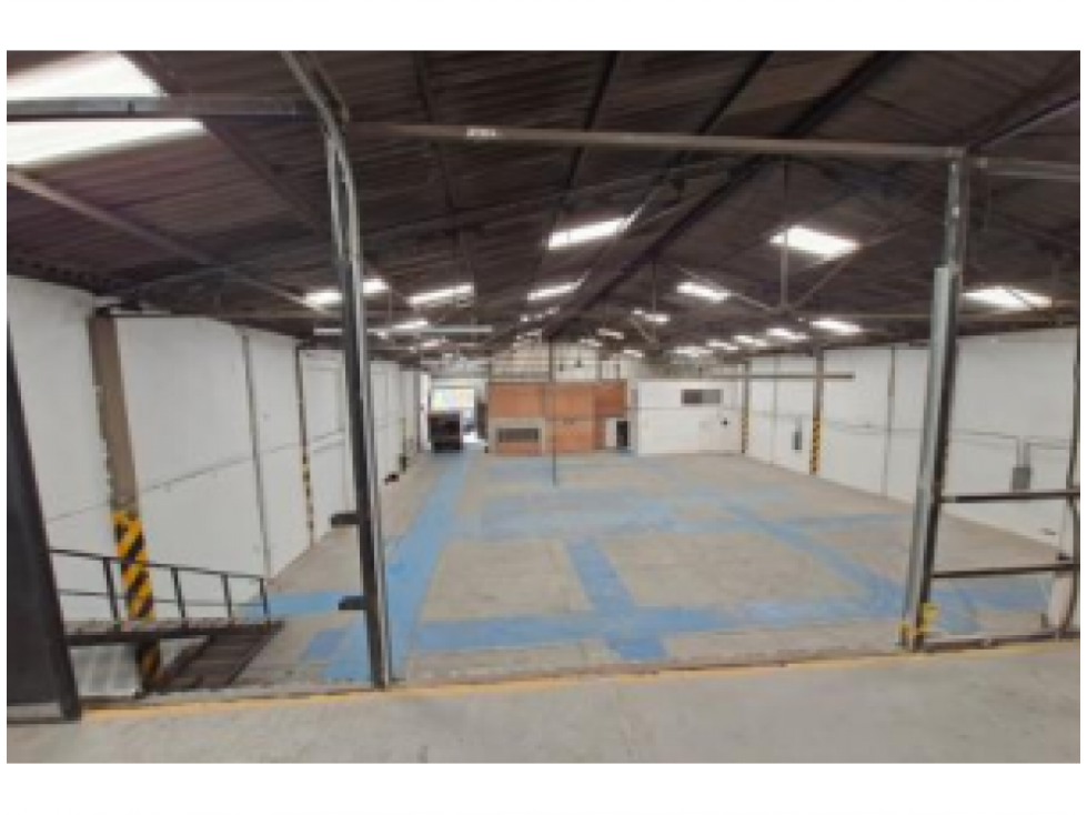 BODEGA EN ARRIENDO TRIPLE ALTURA EN ENGATIVA — foto 4