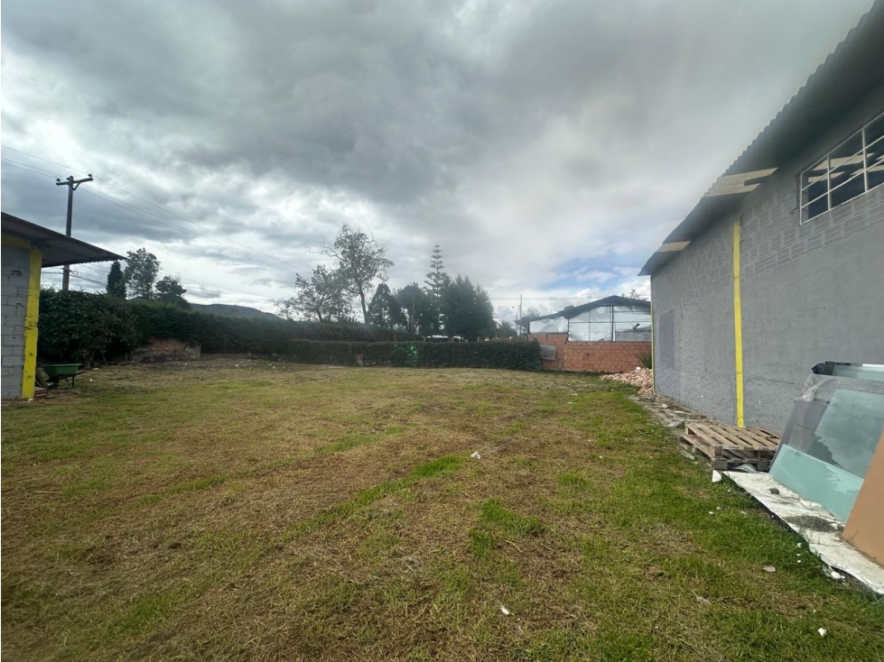 LOTE EN ARRIENDO EN GUAYMARAL - 3