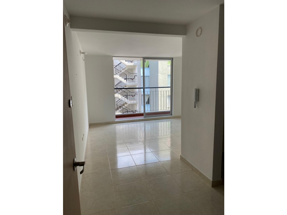 SE VENDE APARTAMENTO CAMINOS DE LA PRIMAVERA — foto 2