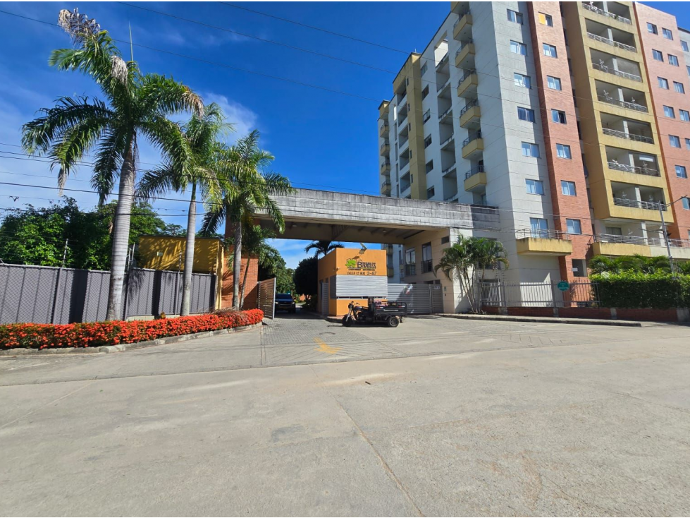 SE VENDE APARTAMENTO EN BOSQUES DE BAVIERA - 1