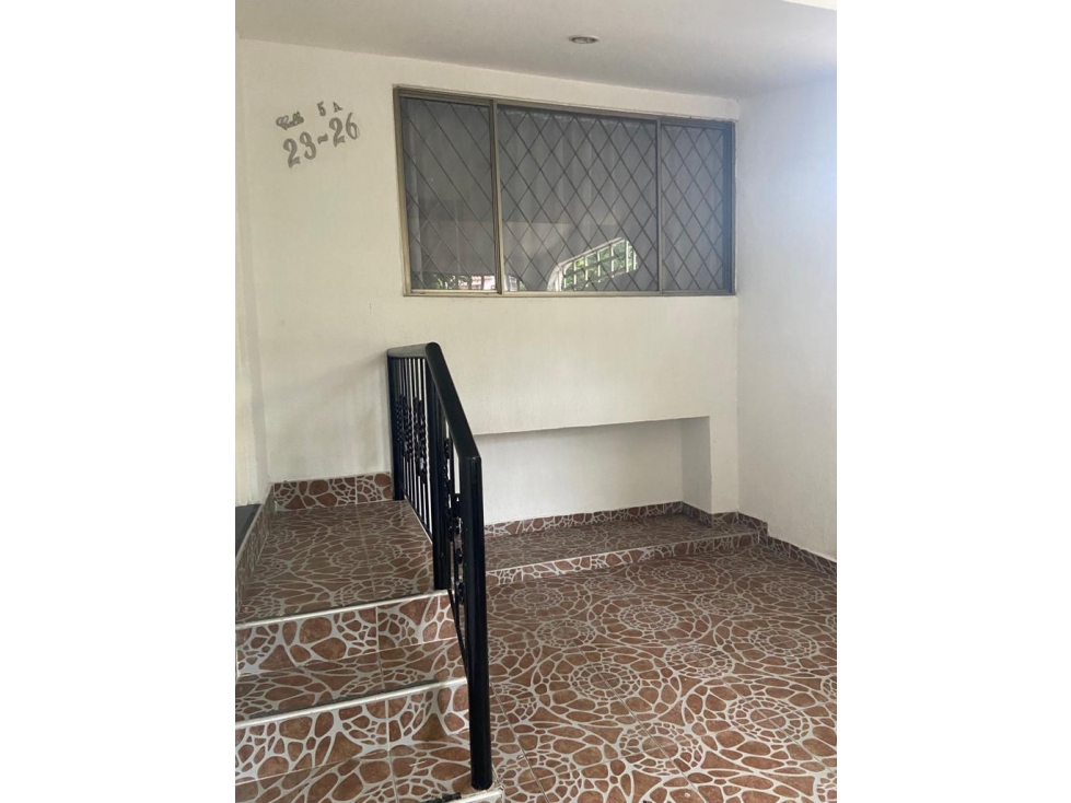 SE VENDE CASA BARRIO LA GAITANA — foto 3
