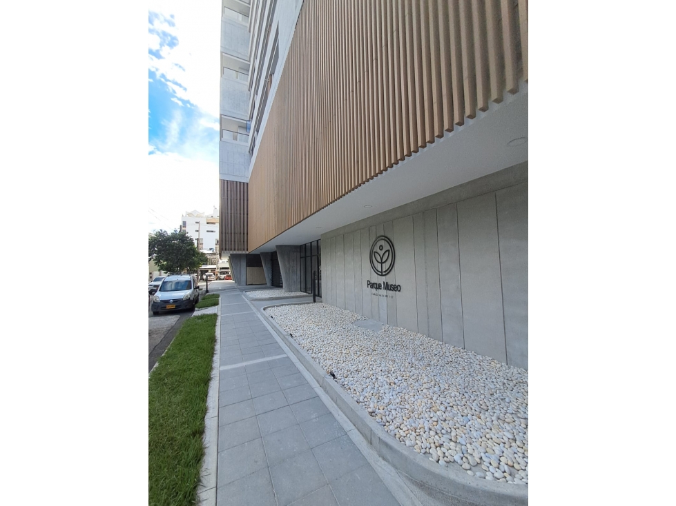 SE ARRIENDA APARTAMENTO PARQUE MUSEO- BARRIO SEVILLA