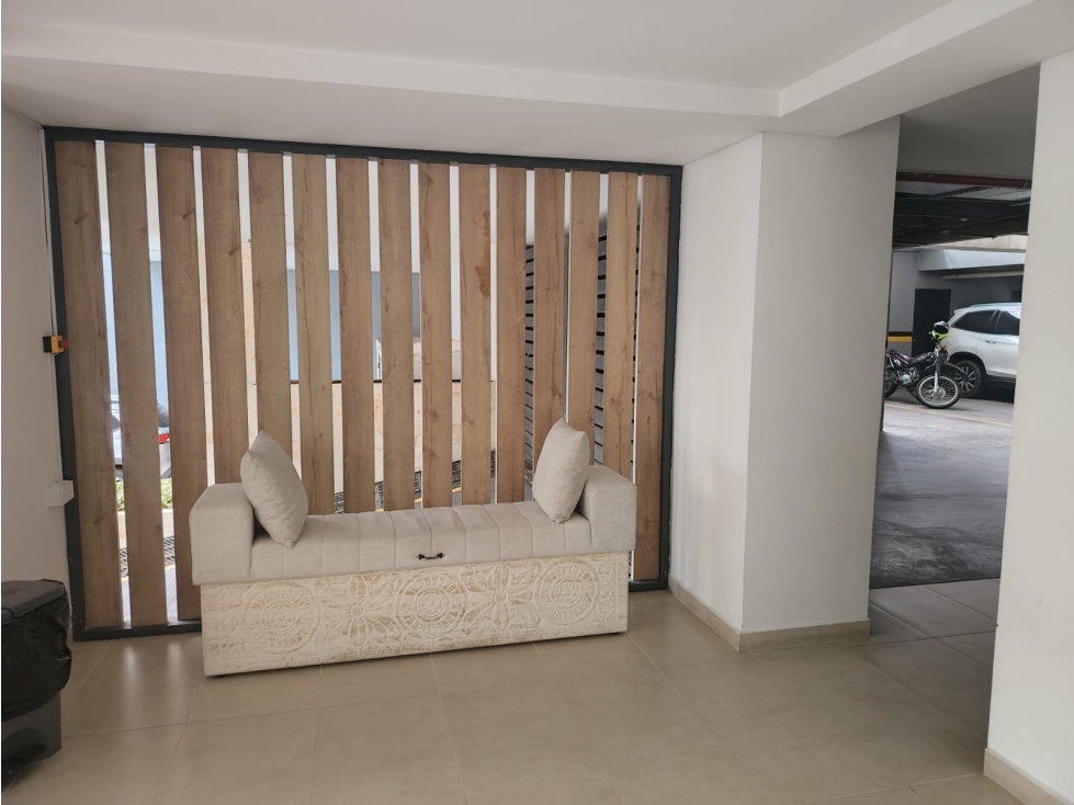 SE ARRIENDA O VENDE APARTAMENTO EDIFICIO SLAVIA-ALTICO — foto 2