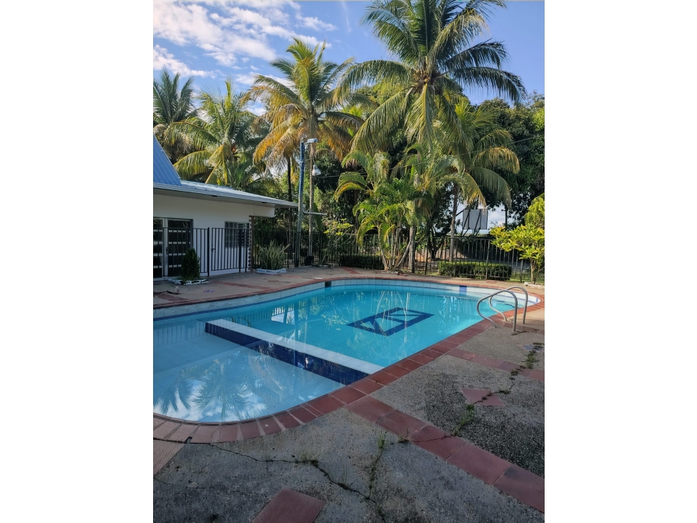 SE VENDE CASA CAMPESTRE - NEIVA - 1