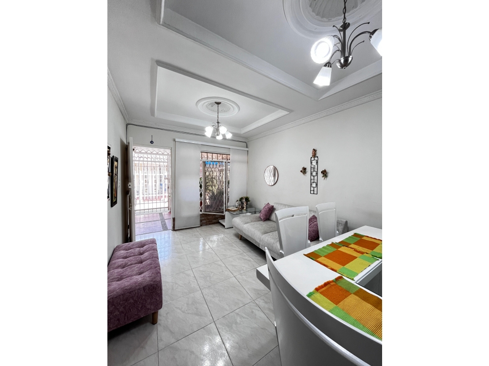 SE VENDE CASA BARRIO MIRA RIO