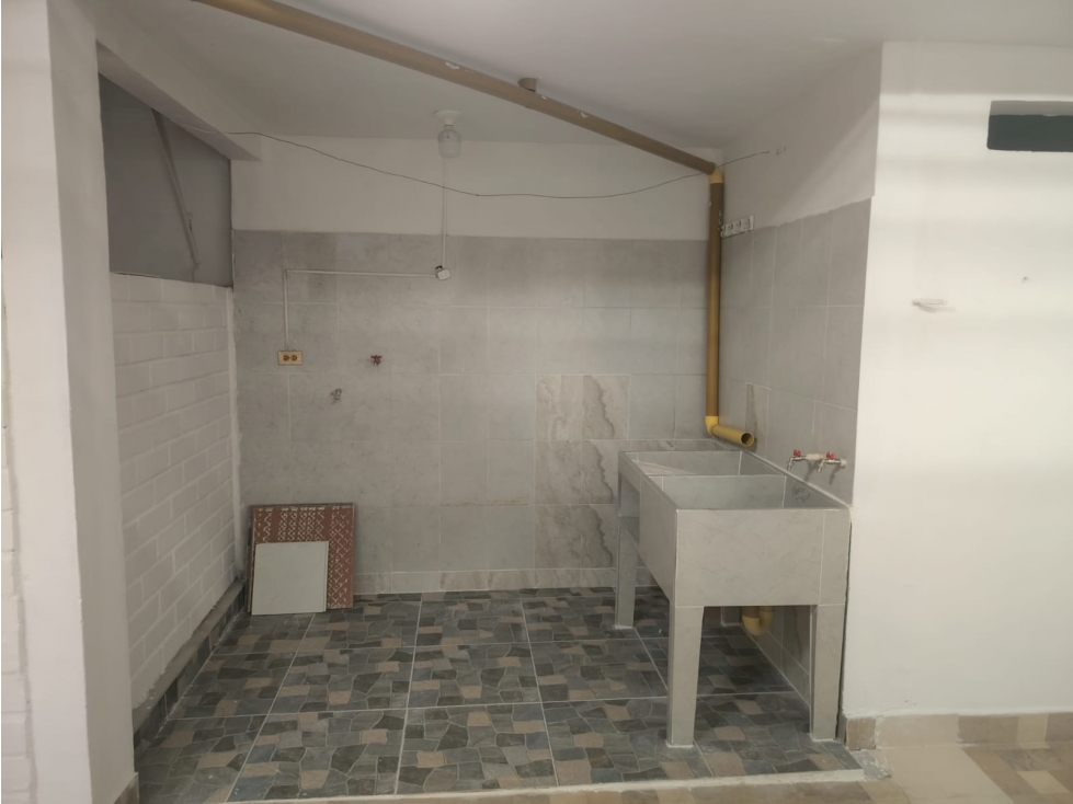SE ARRIENDA CASA BARRIO ALTICO — foto 6
