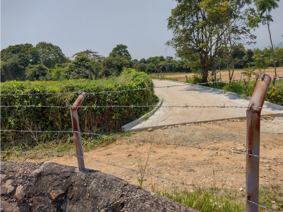SE VENDE LOTES URBANIZACION VILLAS DE LOS TAMA - 6