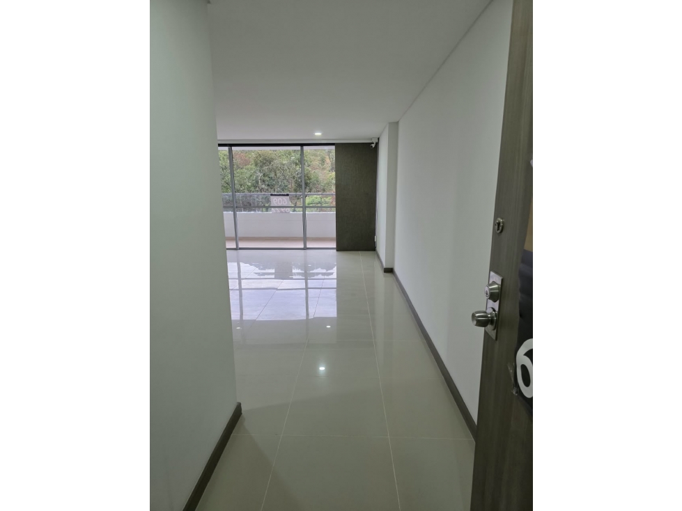 VENTA APARTAMENTO EN SABANETA, SECTOR AVES MARÍA PARTE BAJA — foto 4