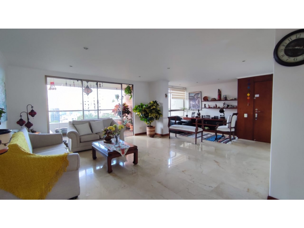 Venta de apartamento en el Poblado- Milla de oro