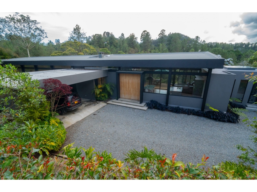  Venta de casa en El Retiro, sector vÃ­a La FÃ© El Retiro