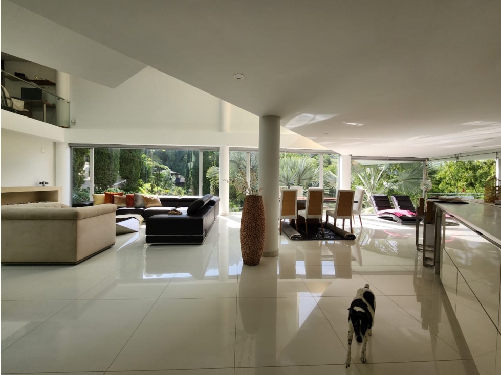 ARQUITECTURA EXCLUSIVA EN ENVIGADO VEREDA CAPIRO, CERCA A LA CIUDAD. — foto 4
