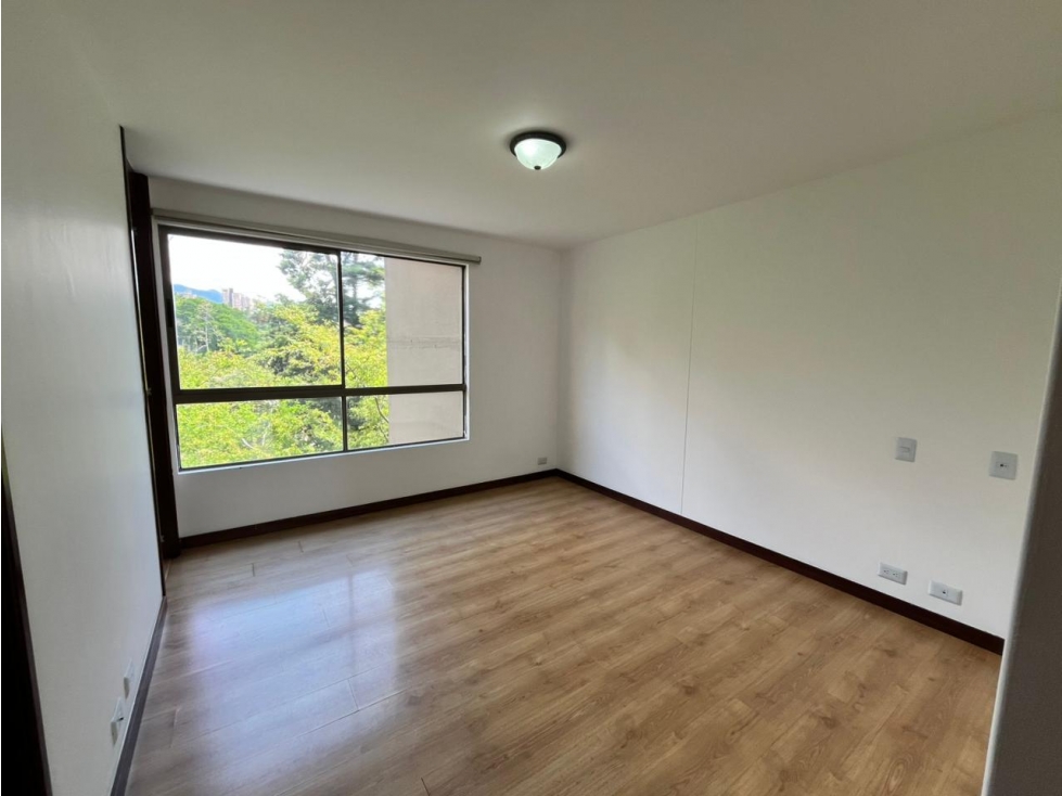 VENTA DE APARTAMENTO EN EL POBLADO- EL TESORO  — foto 4